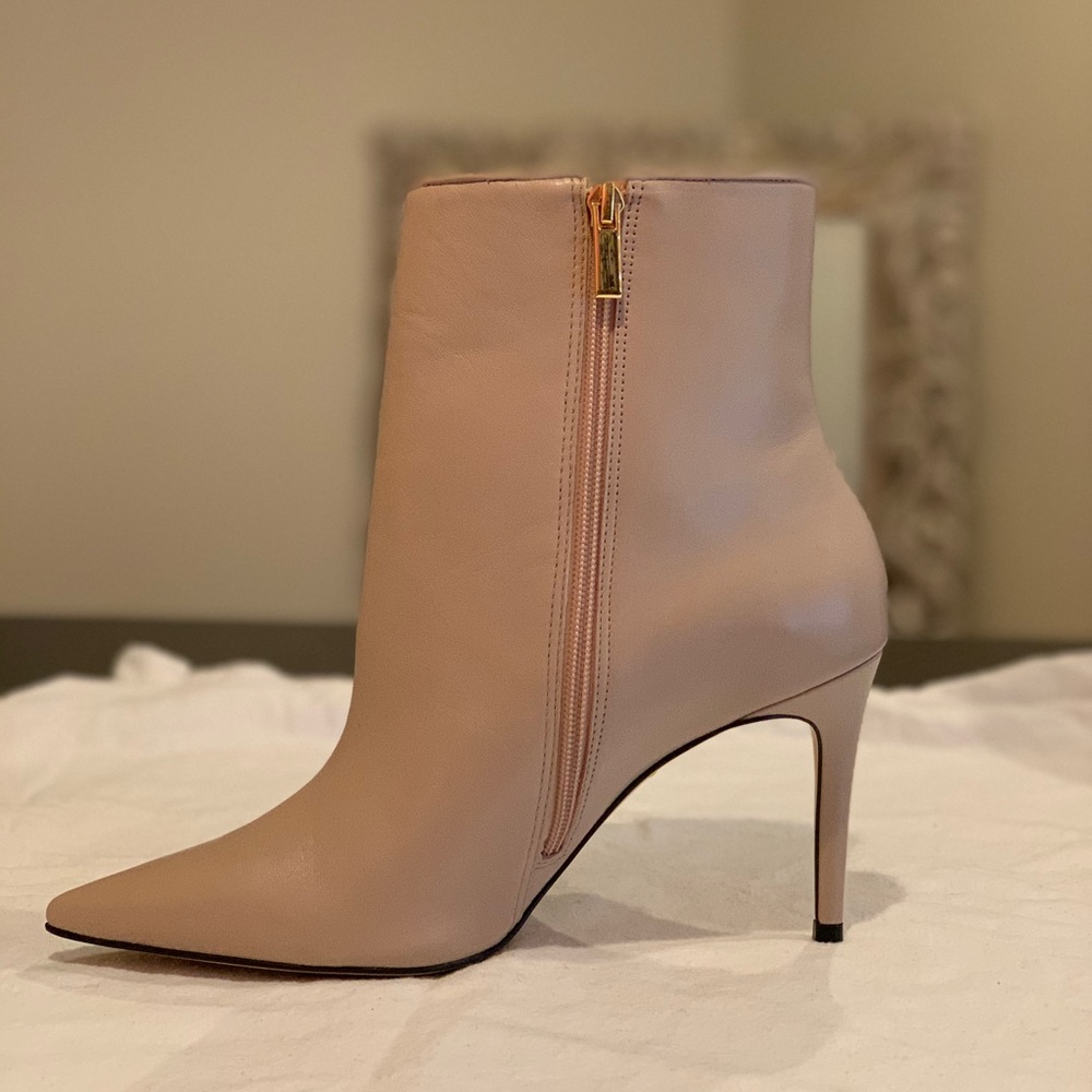 RAYE Ankle Boots W/ Gold Zipper